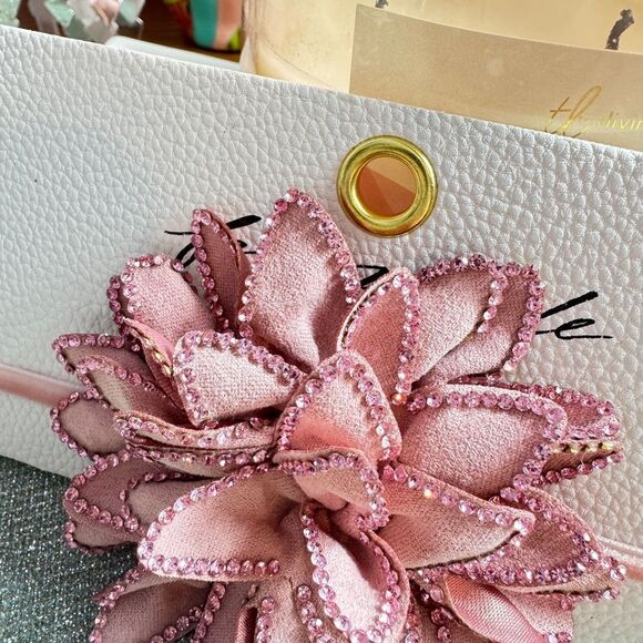 New! Free People Pink Floral Embellished Choker Necklace - Picture 9 of 16